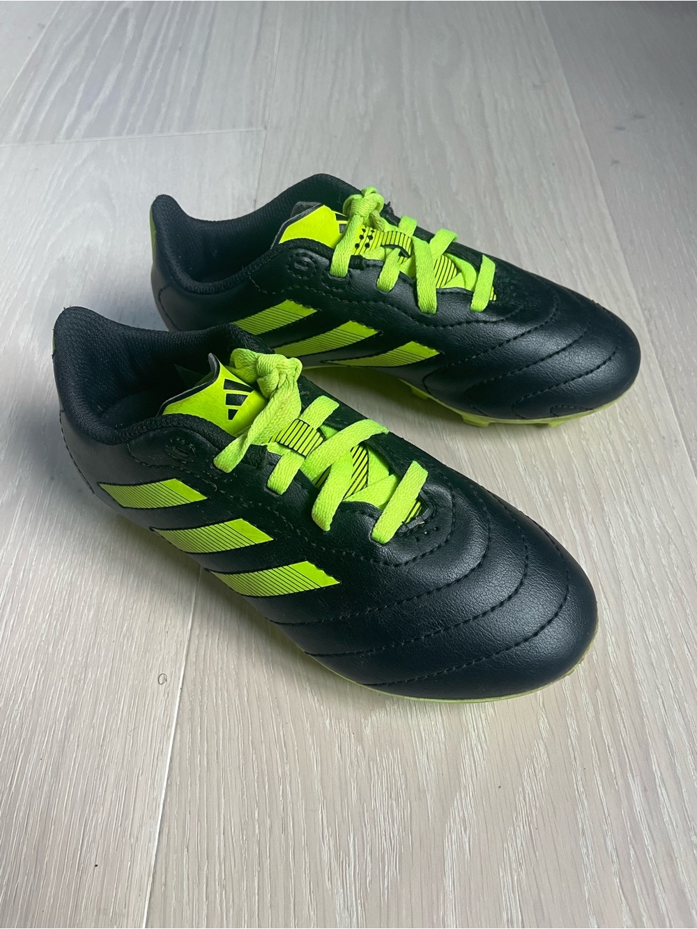 adidas Kids Sneakers - Black & Neon Yellow